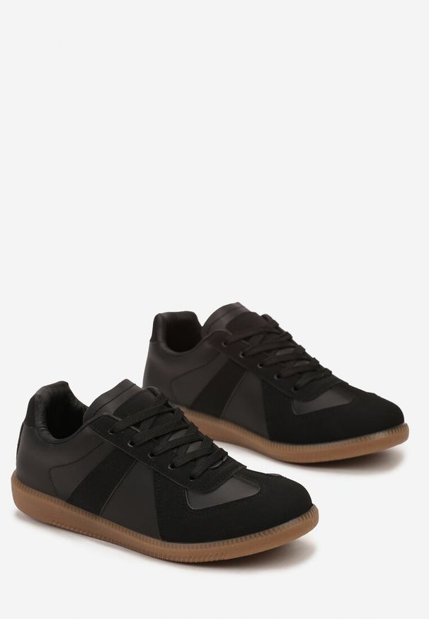 Born2be - Czarne Sneakersy na Płaskiej Podeszwie z Ekoskóry ze Sznurowaniem Venioza. Okazja: na co dzień. Kolor: czarny. Obcas: na płaskiej podeszwie