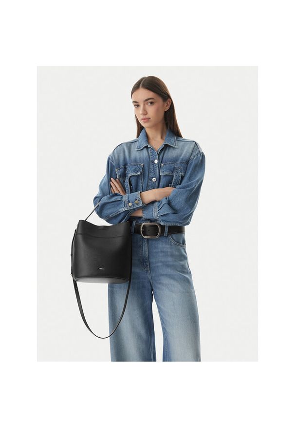 Torebka Furla. Kolor: czarny