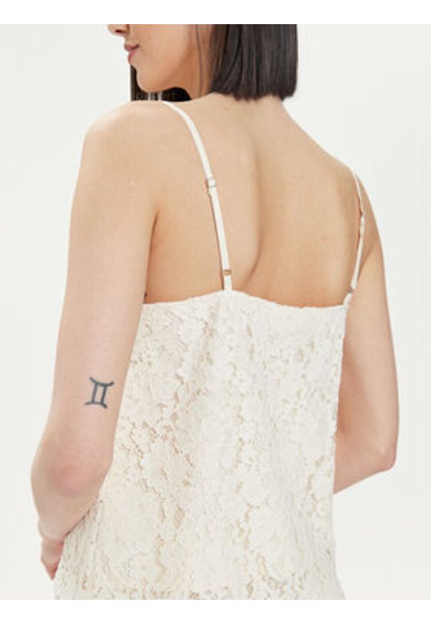 YAS Top Perla 26032812 Écru Regular Fit. Materiał: syntetyk