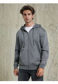 Sinsay - Rozpinana bluza z kapturem - szary. Typ kołnierza: kaptur. Kolor: szary #1