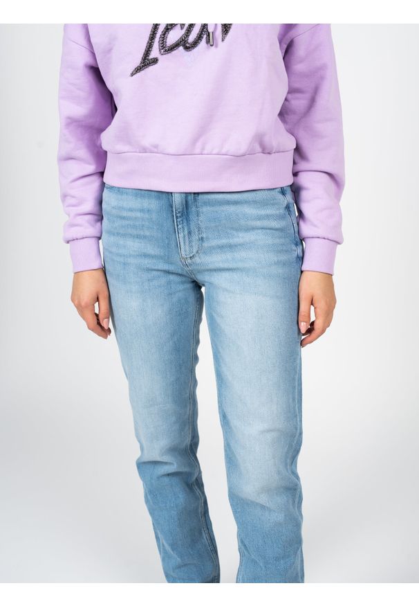 Guess Jeansy "Mom Fit" | W2GA21D4MS1 | Kobieta | Niebieski. Stan: podwyższony. Kolor: niebieski. Materiał: bawełna, poliester, elastan. Styl: elegancki, rockowy