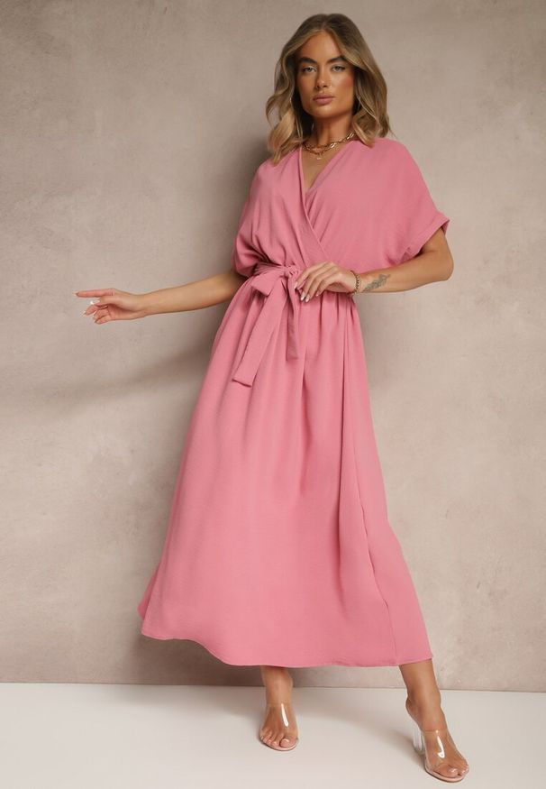 Renee - Różowa Rozkloszowana Sukienka z Bawełną i Paskiem Lunapinia. Okazja: na co dzień. Kolor: różowy. Materiał: bawełna. Styl: casual