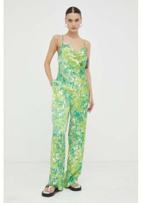 GESTUZ - Gestuz top kolor zielony wzorzysta. Okazja: na co dzień. Kolor: zielony. Materiał: tkanina, materiał, wiskoza. Długość rękawa: na ramiączkach. Styl: casual #3