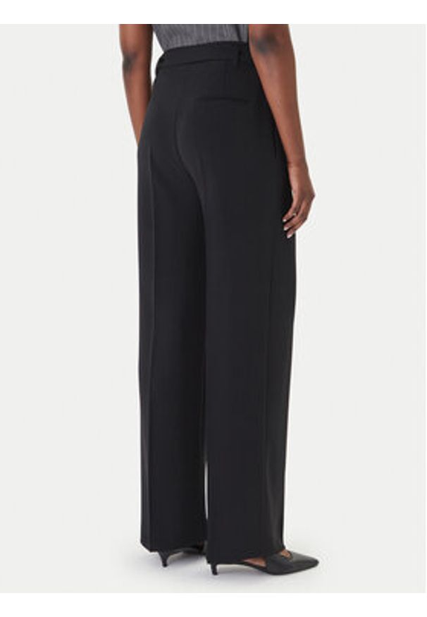 BOSS - Boss Spodnie materiałowe Tapiana 50479405 Czarny Relaxed Fit. Kolor: czarny. Materiał: syntetyk