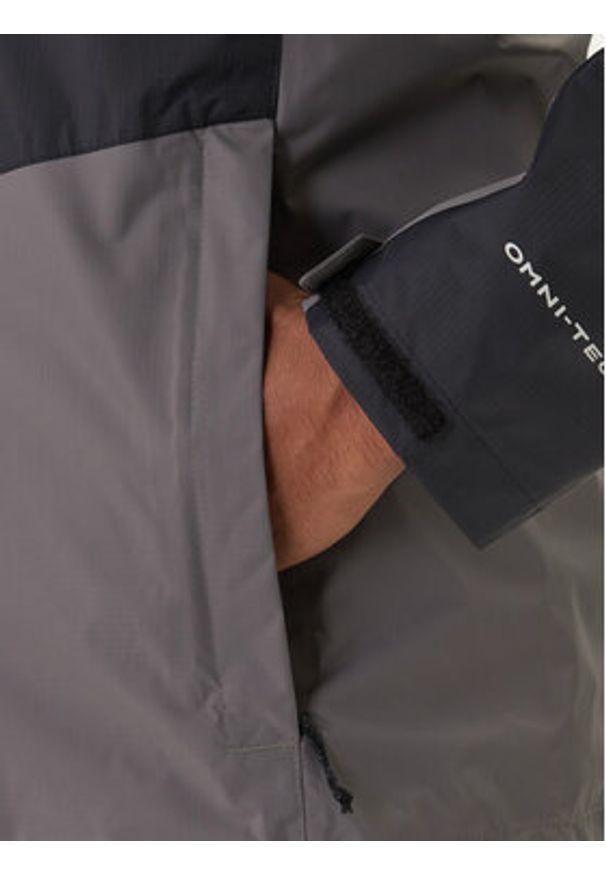 columbia - Columbia Kurtka przeciwdeszczowa Pouring Adventure™ III 2117171 Czarny Regular Fit. Kolor: czarny. Materiał: syntetyk