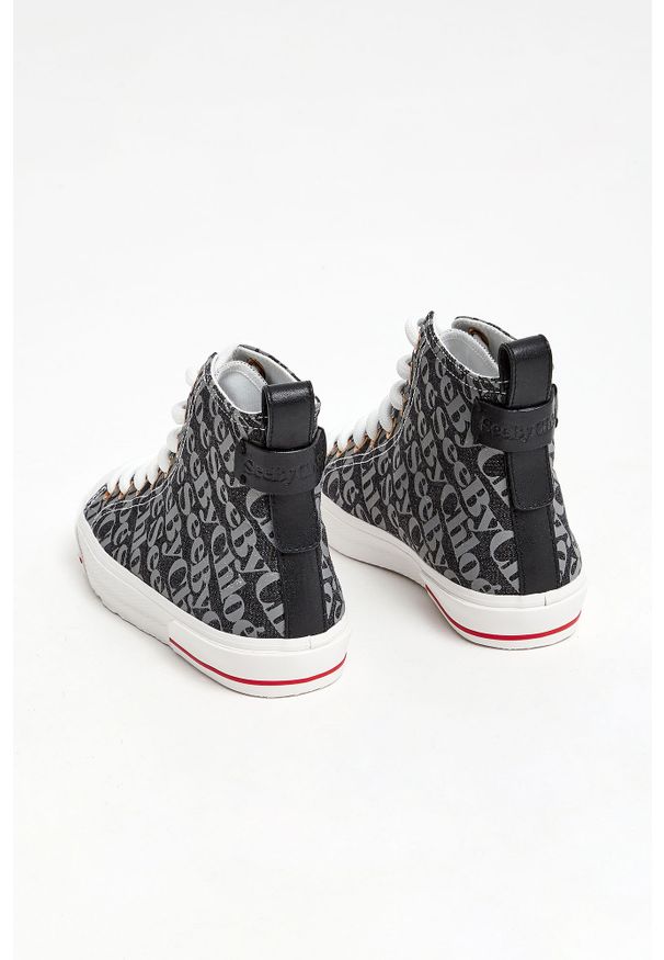 See By Chloé - Trampki damskie SEE BY CHLOÉ. Wysokość cholewki: za kostkę. Zapięcie: pasek. Materiał: skóra, guma. Wzór: nadruk. Obcas: na płaskiej podeszwie