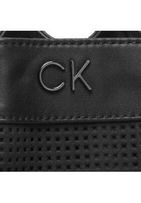 Calvin Klein Torebka Re-Lock Drawstring Bag Sm Perf K60K610636 Czarny. Kolor: czarny. Materiał: skórzane #5