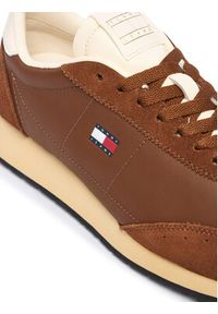 Tommy Jeans Sneakersy Retro Runner Archive Ltr EN0EN03097 Brązowy. Kolor: brązowy. Materiał: skóra #5