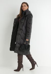 Born2be - Czarna Kurtka Pikowana Płaszcz Heosie. Kolor: czarny. Sezon: zima, jesień #1