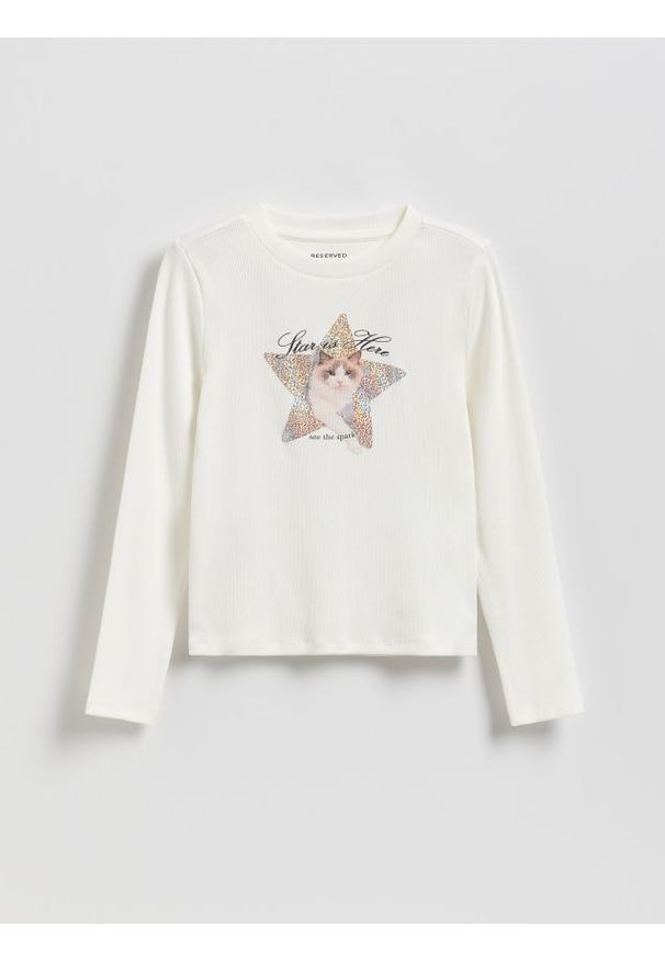 Reserved - Bluzka z błyszczącym nadrukiem - złamana biel. Materiał: bawełna. Wzór: nadruk