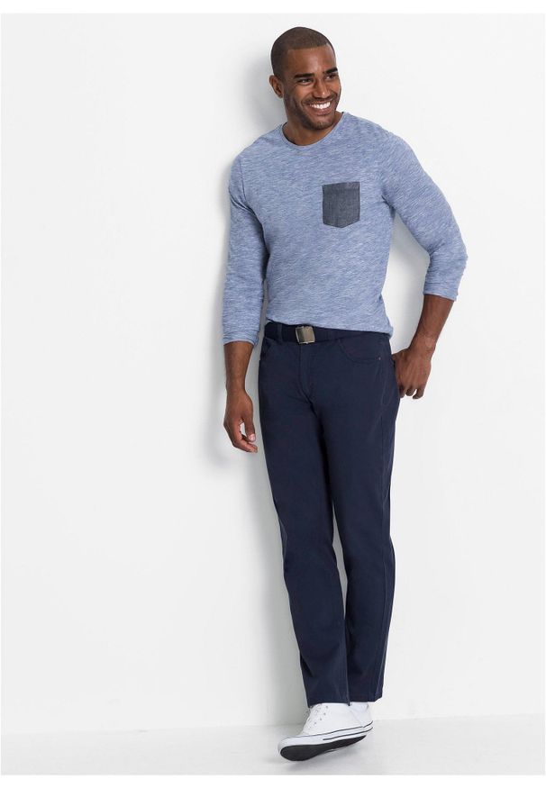 bonprix - Spodnie regular fit z bawełnianego diagonalu, straight. Kolor: niebieski. Materiał: bawełna. Styl: klasyczny