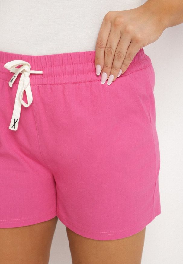 Born2be - Fioletowe Bawełniane Szorty Ozdobione Sznurkiem Liralise. Okazja: na co dzień. Kolor: fioletowy. Materiał: bawełna. Wzór: aplikacja. Sezon: wiosna, lato. Styl: casual