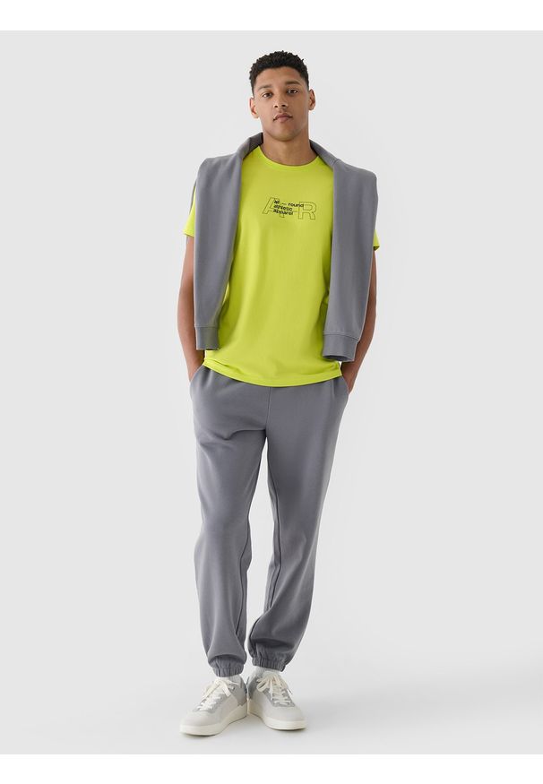 4f - 4F T-shirt regular z nadrukiem męski - zielony L. Okazja: na co dzień. Kolor: zielony. Materiał: jersey, dzianina, bawełna. Długość rękawa: krótki rękaw. Długość: krótkie. Wzór: nadruk. Styl: casual, sportowy, klasyczny