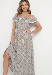 Born2be - Fioletowa Sukienka Ozdobiona Falbankami Folirae. Okazja: na spacer, na co dzień. Typ kołnierza: kołnierz z falbankami. Kolor: fioletowy. Wzór: aplikacja. Sezon: lato. Typ sukienki: sportowe. Styl: casual, sportowy #4