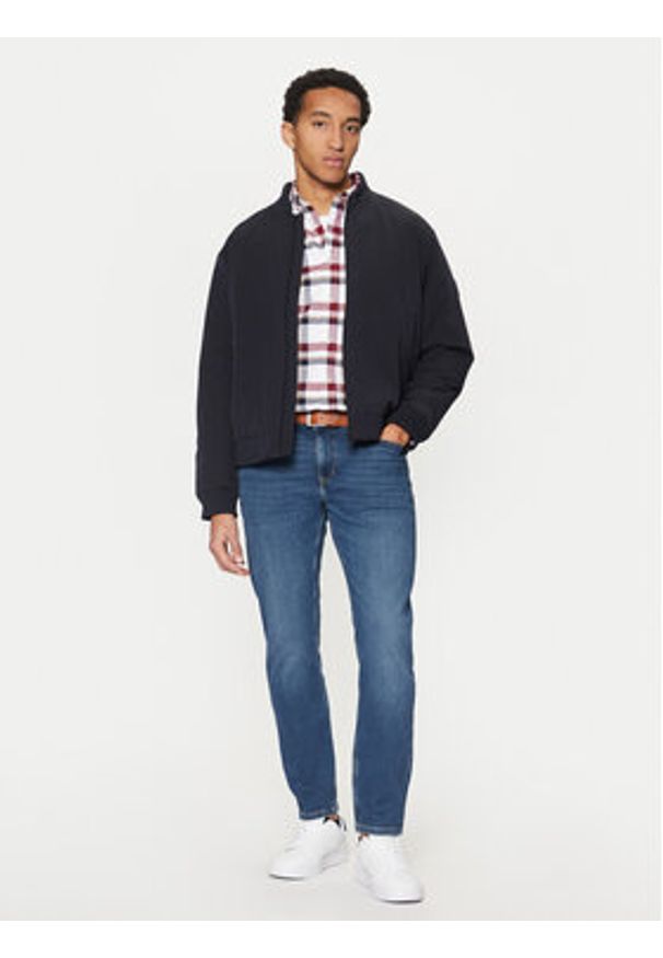 TOMMY HILFIGER - Tommy Hilfiger Kurtka bomber MW0MW37789 Granatowy Regular Fit. Kolor: niebieski. Materiał: syntetyk