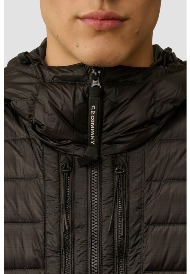 C.P. Company - C.P. COMPANY Czarna męska kurtka Medium Jacket, Rozmiar XXL. Kolor: czarny. Materiał: puch, poliamid. Długość rękawa: długi rękaw. Długość: długie