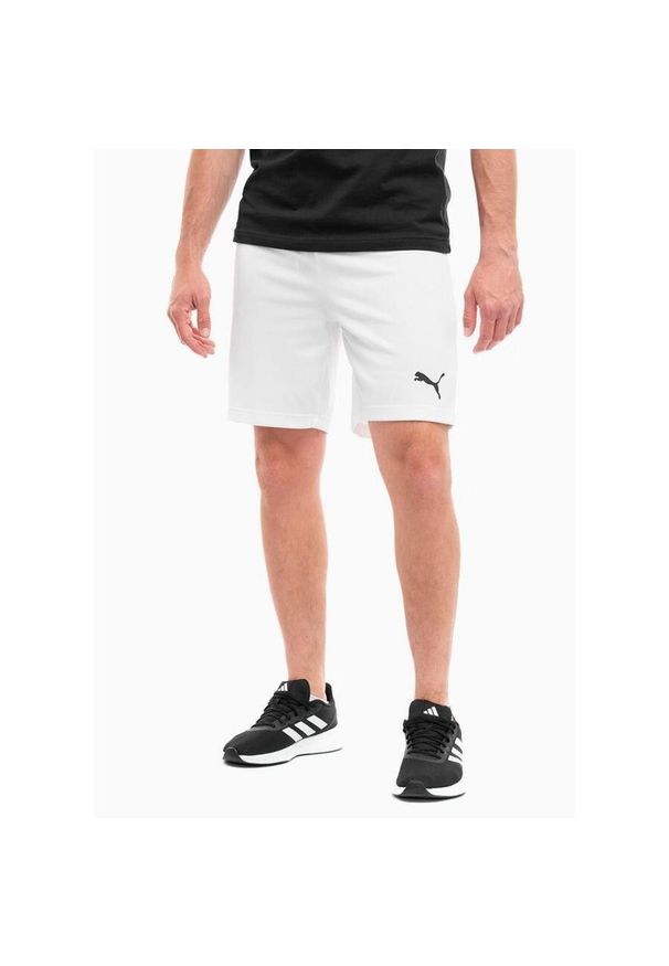 Spodenki Puma teamRISE białe. Kolor: czarny, biały, wielokolorowy. Sport: fitness, piłka nożna