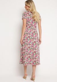 Born2be - Różowo-Zielona Koszulowa Sukienka z Krótkim Rękawem i Wiskozą na Guziki z Materiałowym Paskiem Dimiata. Typ kołnierza: kołnierzyk klasyczny. Kolor: różowy. Materiał: materiał, wiskoza. Długość rękawa: krótki rękaw. Wzór: kwiaty. Typ sukienki: koszulowe. Styl: klasyczny #4