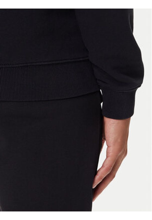 Napapijri Bluza B-Small Box C NP0A88TP Czarny Relaxed Fit. Kolor: czarny. Materiał: bawełna