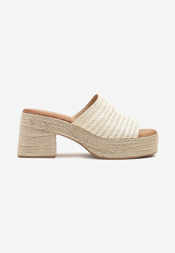 Born2be - Beżowe Plecione Klapki na Słupku i Platformie Rivabia. Okazja: na co dzień. Kolor: beżowy. Materiał: jeans. Obcas: na platformie. Styl: elegancki, casual. Wysokość obcasa: średni