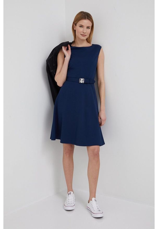 Lauren Ralph Lauren sukienka 250861692001 kolor granatowy mini rozkloszowana. Kolor: niebieski. Materiał: dzianina. Wzór: gładki. Typ sukienki: rozkloszowane. Długość: mini