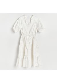 Reserved - Bawełniana sukienka z falbanami - Biały. Kolor: biały. Materiał: bawełna #1