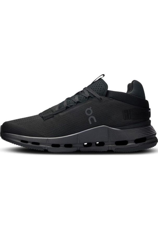 Buty do biegania męskie On Running Cloudnova 2. Zapięcie: sznurówki. Kolor: czarny. Materiał: materiał, syntetyk. Szerokość cholewki: normalna. Sport: bieganie