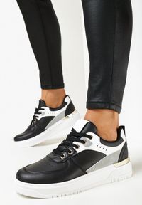 Born2be - Czarne Sneakersy z Kolorowymi Wstawkami Fulvio. Nosek buta: okrągły. Zapięcie: sznurówki. Kolor: czarny. Materiał: materiał. Wzór: kolorowy. Obcas: na obcasie. Wysokość obcasa: niski #1