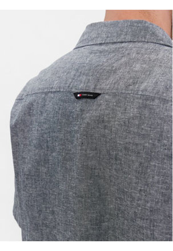 Tommy Jeans Koszula Camp DM0DM18963 Granatowy Regular Fit. Kolor: niebieski. Materiał: bawełna, len