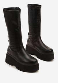 Renee - Czarne Botki na Platformie w Stylu Grunge Firnee. Okazja: na imprezę, na co dzień. Zapięcie: zamek. Kolor: czarny. Materiał: skóra, jeans. Obcas: na platformie. Styl: casual. Wysokość obcasa: średni #4