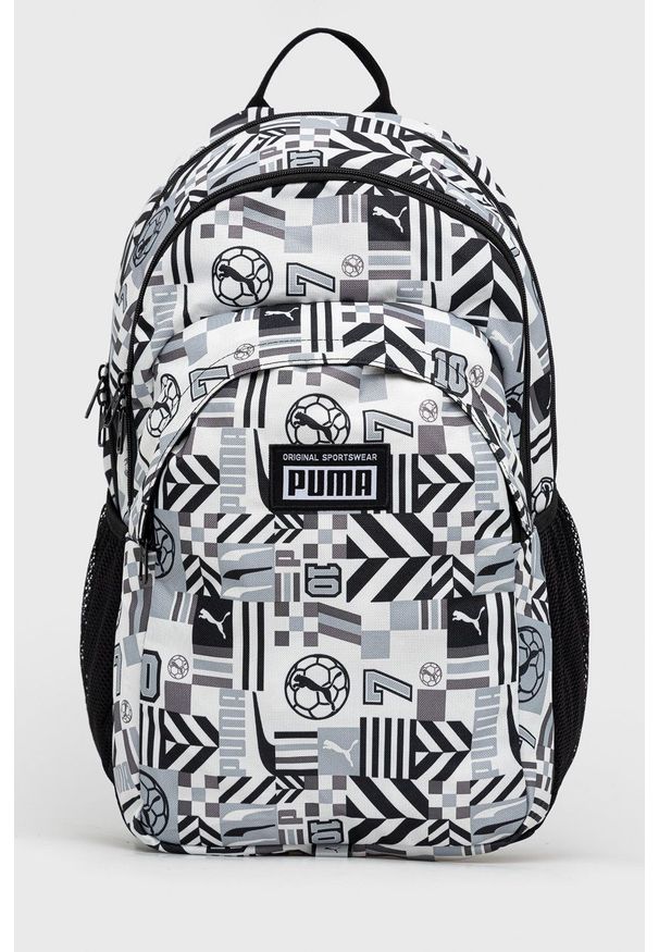 Puma plecak męski kolor biały duży wzorzysty. Kolor: biały. Materiał: materiał