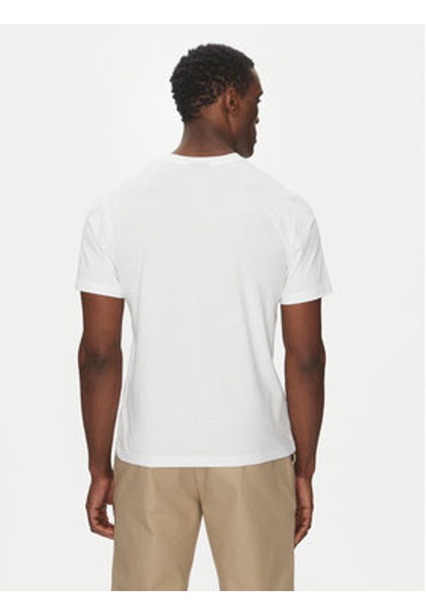 Save The Duck T-Shirt DT0825M BESY20 Biały Regular Fit. Kolor: biały. Materiał: bawełna