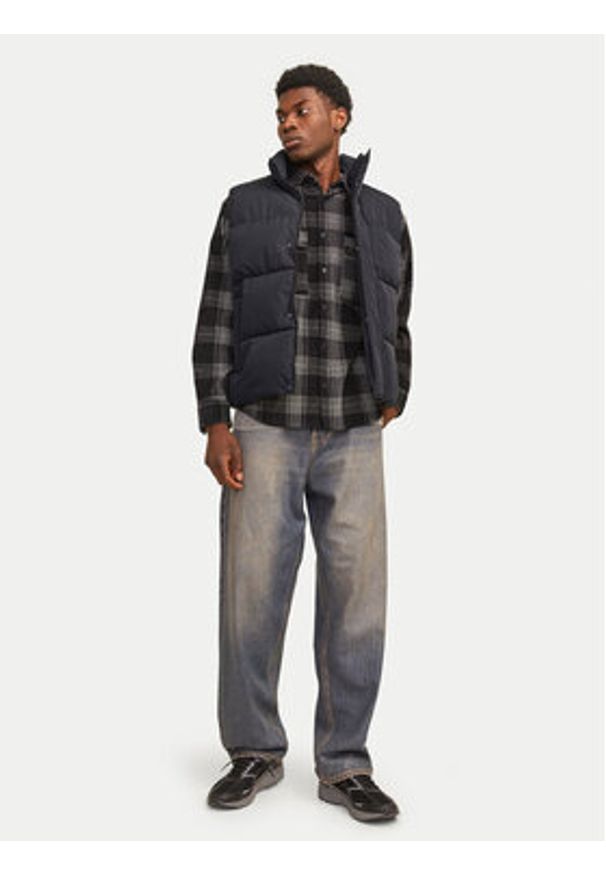 Jack & Jones Kamizelka Bradley 12256981 Czarny Regular Fit. Kolor: czarny. Materiał: syntetyk