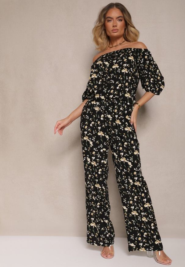 Renee - Czarne Spodnie High Waist w Kwiatowy Wzór Zolsedi. Okazja: na co dzień, na spacer. Stan: podwyższony. Kolor: czarny. Wzór: kwiaty. Styl: casual, elegancki