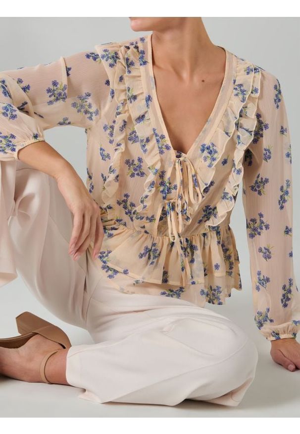 Sinsay - Półprzezroczysta bluzka w kwiatowy wzór - żółty. Kolor: żółty. Wzór: kwiaty