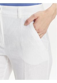 Marella Spodnie materiałowe Muschio 2413131272 Biały Regular Fit. Kolor: biały. Materiał: len