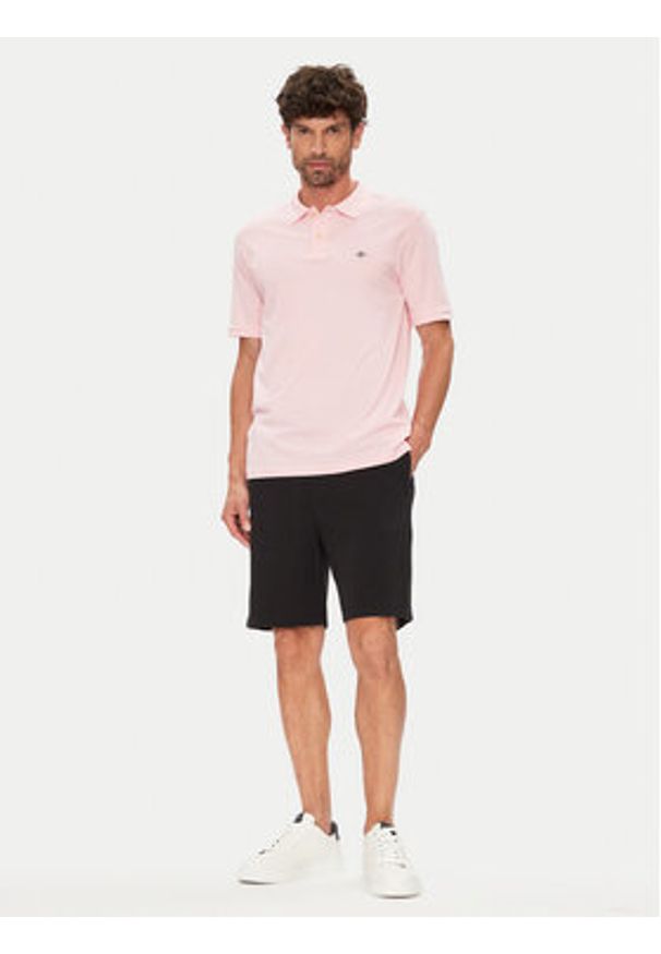 GANT - Gant Szorty sportowe 2825122T Czarny Regular Fit. Kolor: czarny. Materiał: bawełna. Styl: sportowy