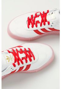 adidas Originals - Buty skórzane Sambarose. Nosek buta: okrągły. Zapięcie: sznurówki. Kolor: biały. Materiał: skóra. Obcas: na platformie #5