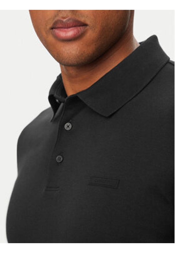 Calvin Klein Polo LV04LH204G Czarny Regular Fit. Typ kołnierza: polo. Kolor: czarny. Materiał: bawełna