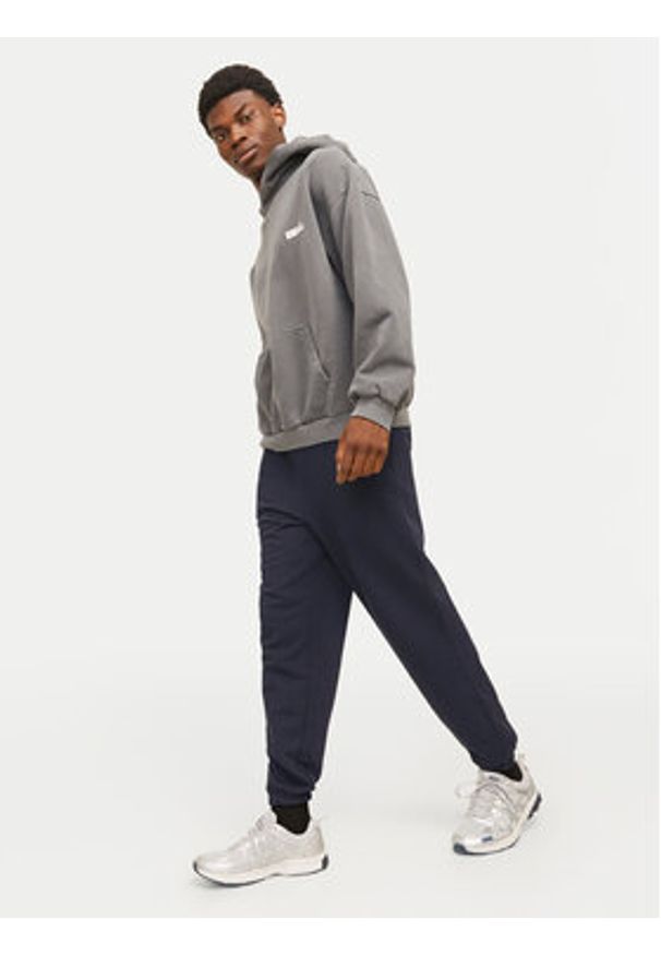 Jack & Jones Spodnie dresowe Morgan 12257964 Granatowy Regular Fit. Kolor: niebieski. Materiał: bawełna, syntetyk