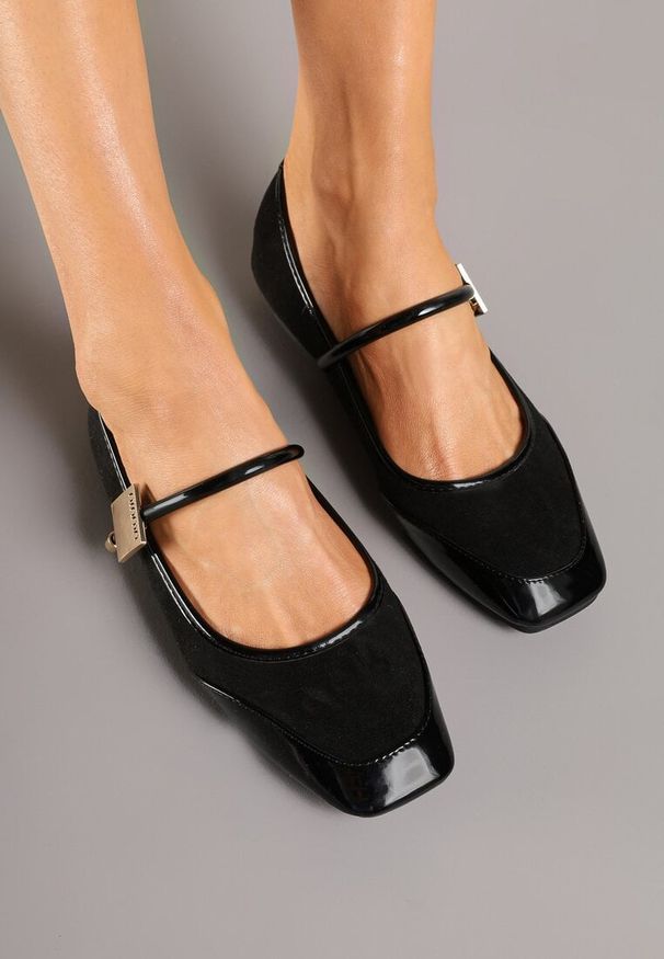 Born2be - Czarne Balerinki z Lakierowanym Noskiem i Elegancką Aplikacją Neonira. Okazja: na co dzień. Zapięcie: pasek. Kolor: czarny. Wzór: aplikacja. Materiał: lakier. Sezon: lato, wiosna. Obcas: na obcasie. Styl: elegancki. Wysokość obcasa: niski