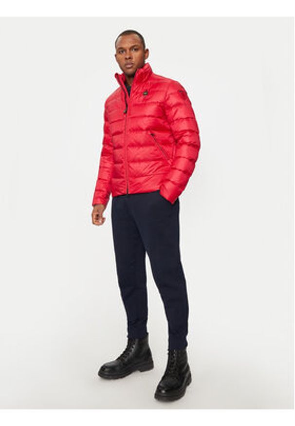 Blauer Kurtka puchowa 24WBLUC03024 Czerwony Regular Fit. Kolor: czerwony. Materiał: syntetyk