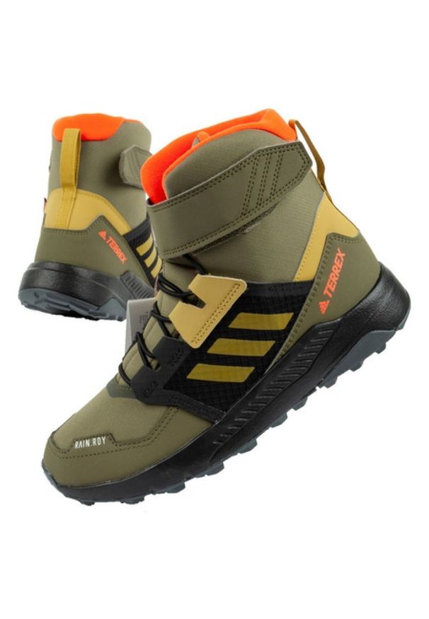 Adidas - Buty śniegowce adidas Terrex Trailmaker Jr GZ1174 zielone. Wysokość cholewki: przed kolano. Zapięcie: rzepy. Kolor: zielony. Materiał: puch, poliester, materiał. Szerokość cholewki: normalna. Technologia: Primaloft. Sezon: zima. Model: Adidas Terrex. Sport: fitness