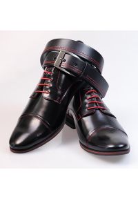 Faber - Czarne buty wizytowe z czerwonymi kontrastami T35. Kolor: czarny, wielokolorowy, czerwony. Materiał: skóra. Styl: wizytowy #3