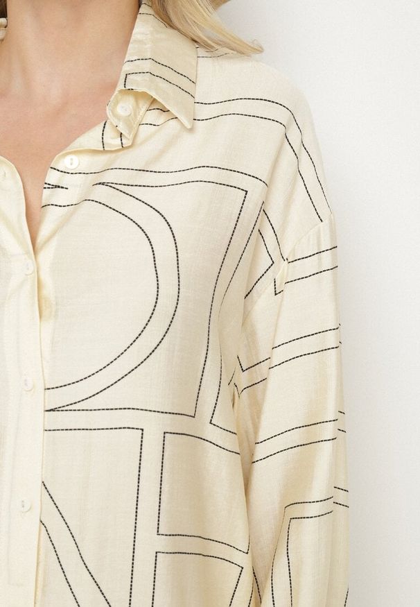 Born2be - Beżowy Wiskozowy Komplet w Geometryczny Wzór Spodnie i Koszula Hanarieth. Kolor: beżowy. Materiał: wiskoza. Wzór: geometria