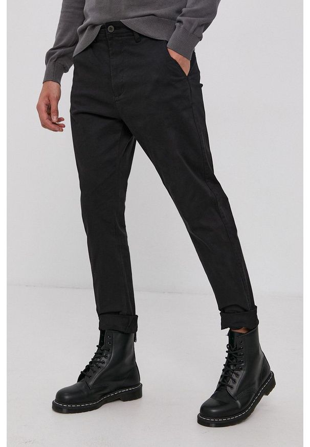 !SOLID - Solid Spodnie męskie kolor czarny w fasonie chinos. Kolor: czarny. Materiał: tkanina. Wzór: gładki