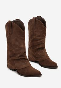 Born2be - Zielone Botki Typu Kowbojki z Wywiniętą Cholewką Orruvie. Okazja: na imprezę, na co dzień. Nosek buta: szpiczasty. Kolor: zielony. Materiał: jeans. Szerokość cholewki: normalna. Styl: casual, elegancki