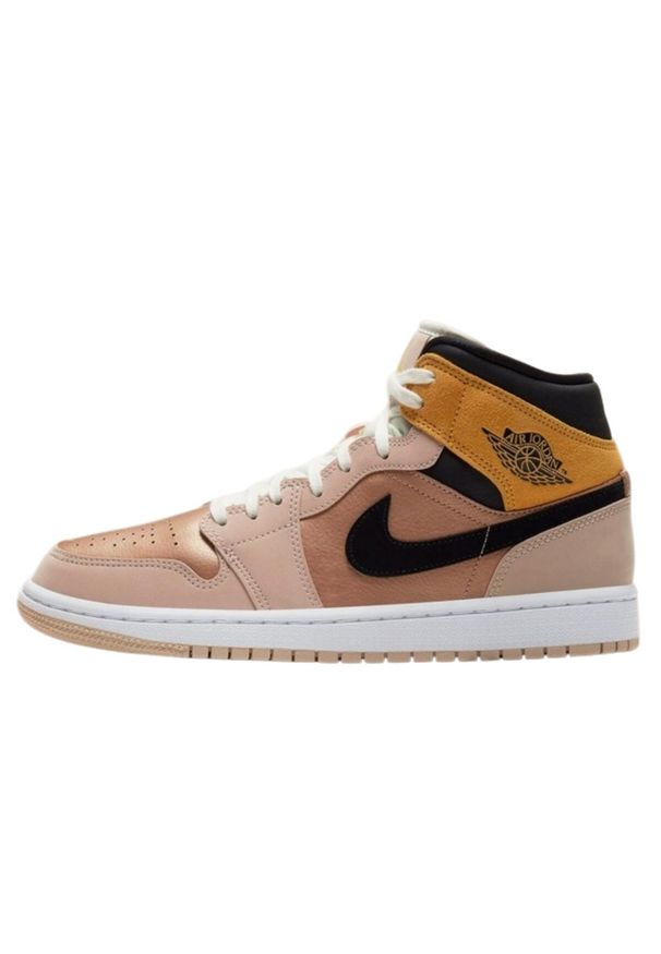 Buty do chodzenia męskie Nike Air Jordan 1 Retro Mid. Kolor: czarny. Materiał: skóra. Sport: turystyka piesza