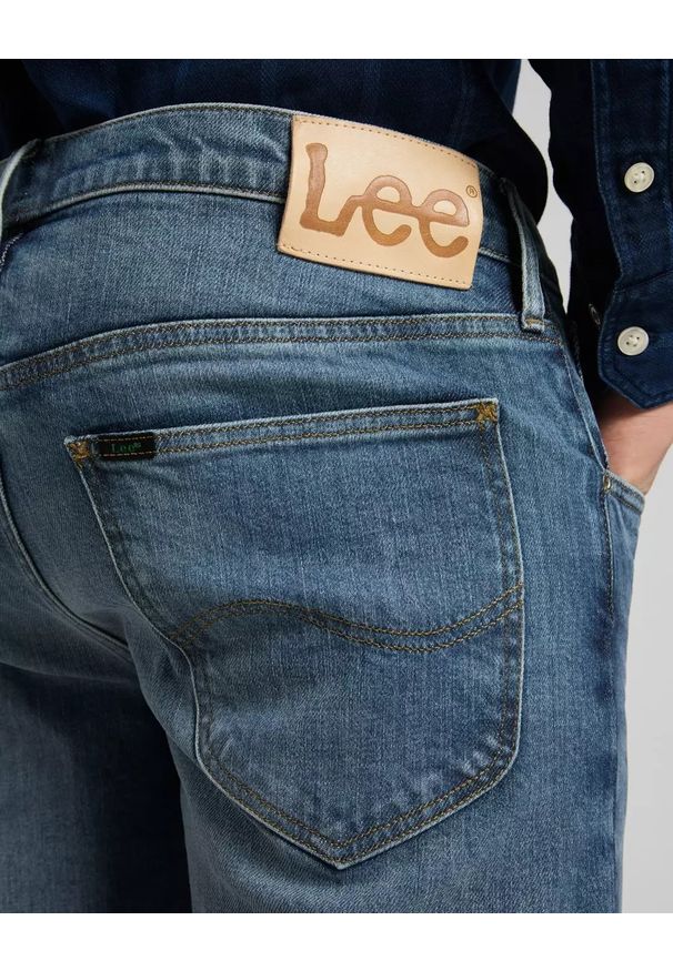 Lee - LEE DAREN ZIP FLY MĘSKIE SPODNIE JEANSOWE JEANSY MID SIDNEY L707FCNU 112118118