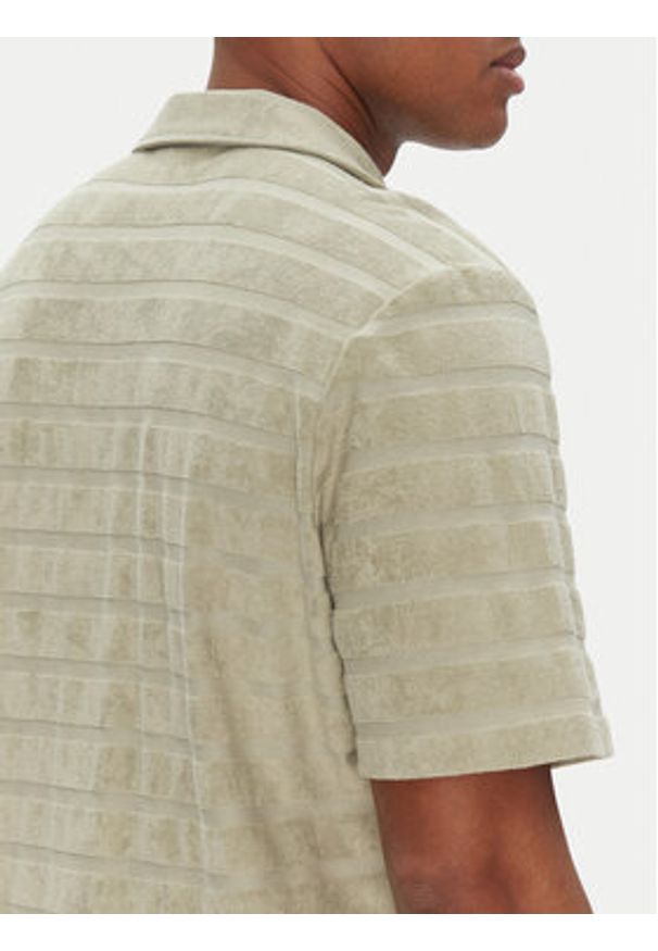 Hugo - HUGO Koszula Ellino 50539351 Zielony Relaxed Fit. Kolor: zielony. Materiał: bawełna